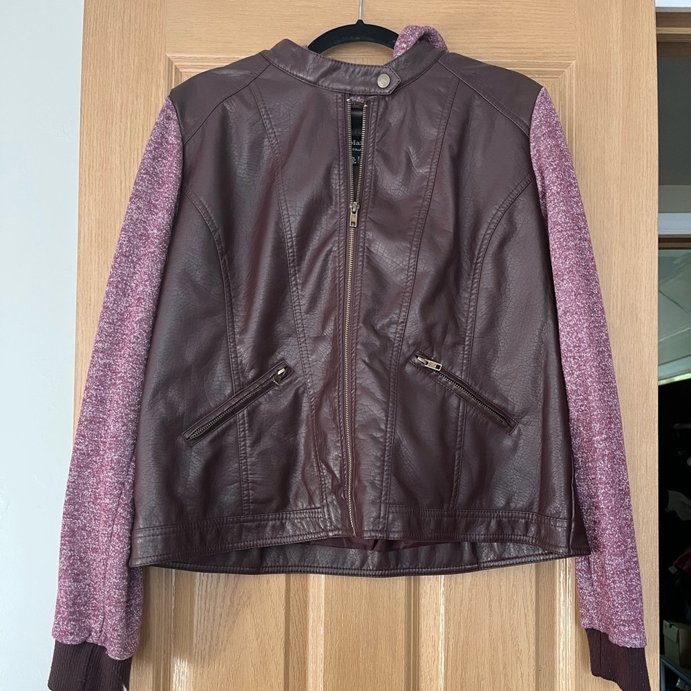 Jason Maxwell Jacket - Picture 2 of 9